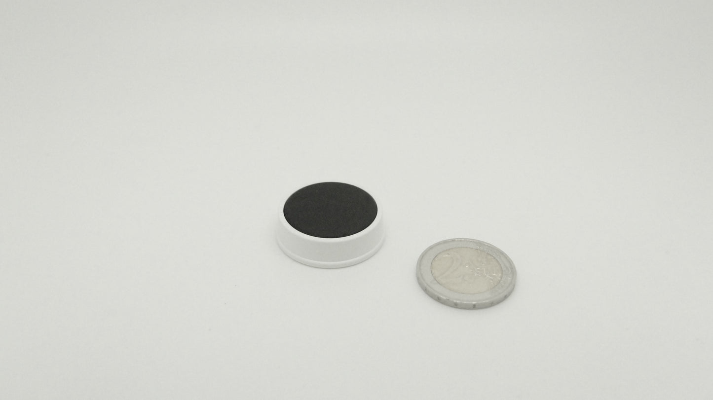 Magnetic Button Fe 30mm White