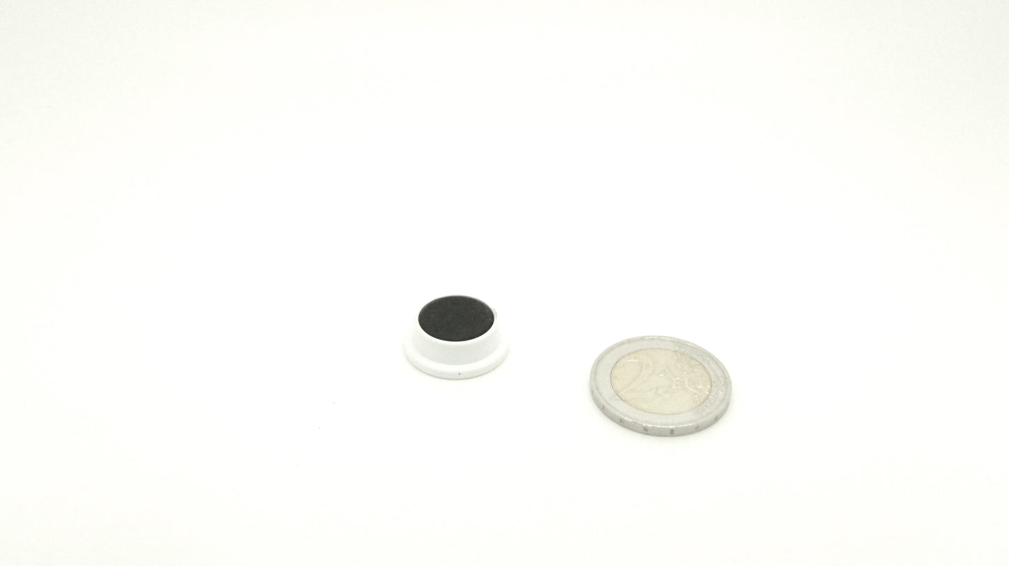 Magnetic Button Fe 20mm White