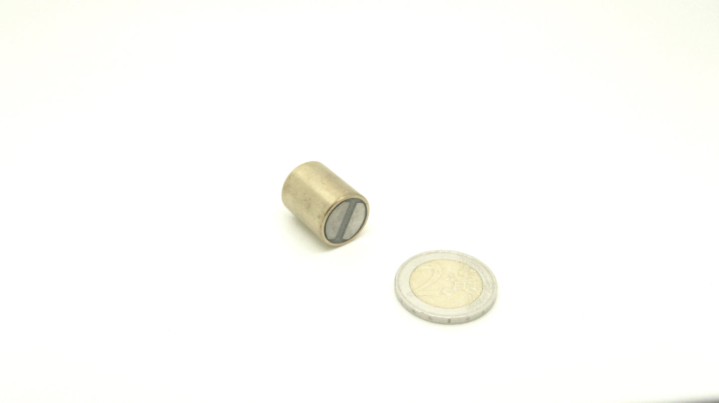 Magnetic Base 16x20 AlNiCO