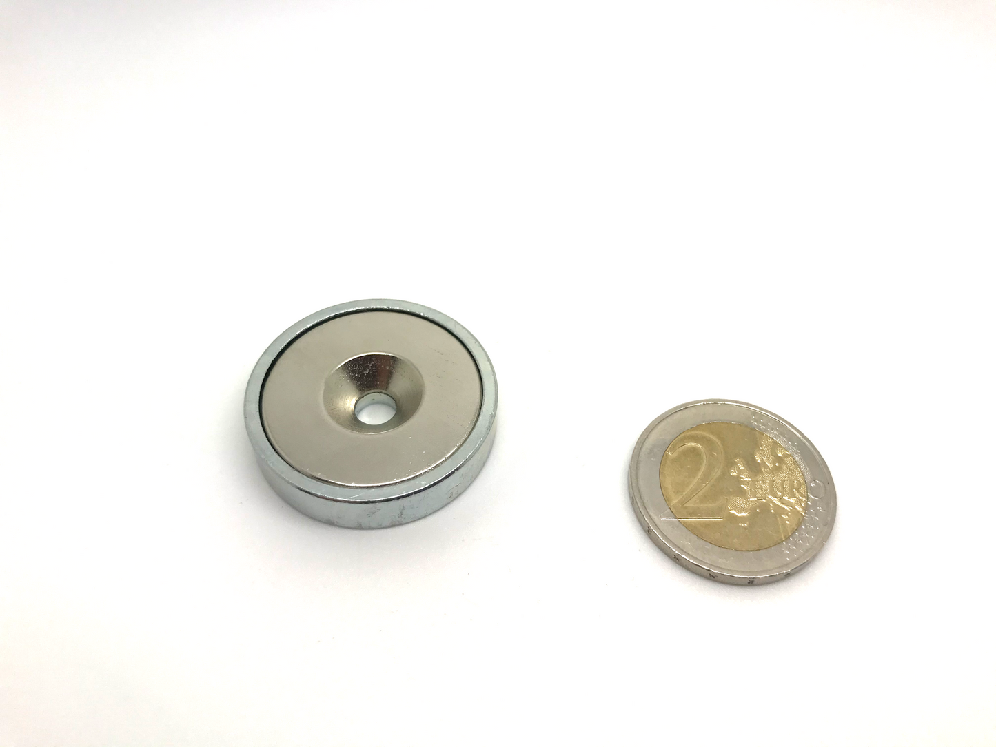 Magnetic Base TR35 40x8 w/Hole (5.5mm)